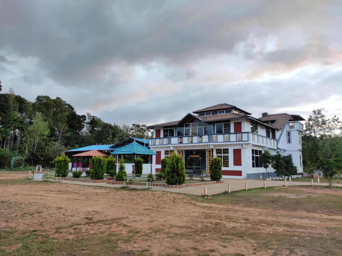 Ambara Resort Madikeri Exterior photo
